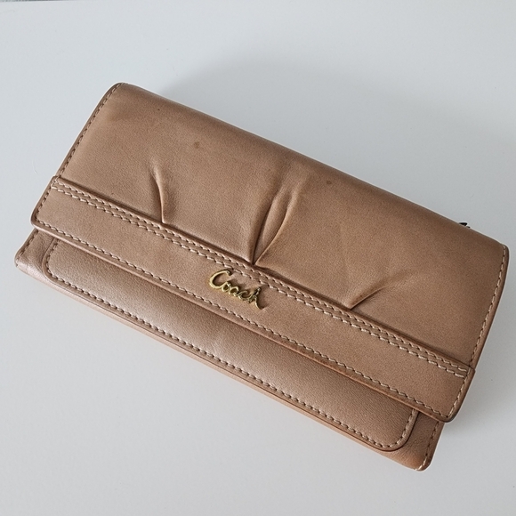 Coach Handbags - Coach Rare Vintage Trifold Leather Brown Women's Wallet